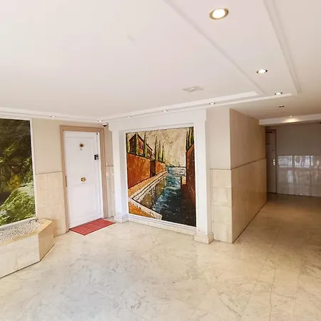With Balcony - 1 Minute From The Апартаменты *